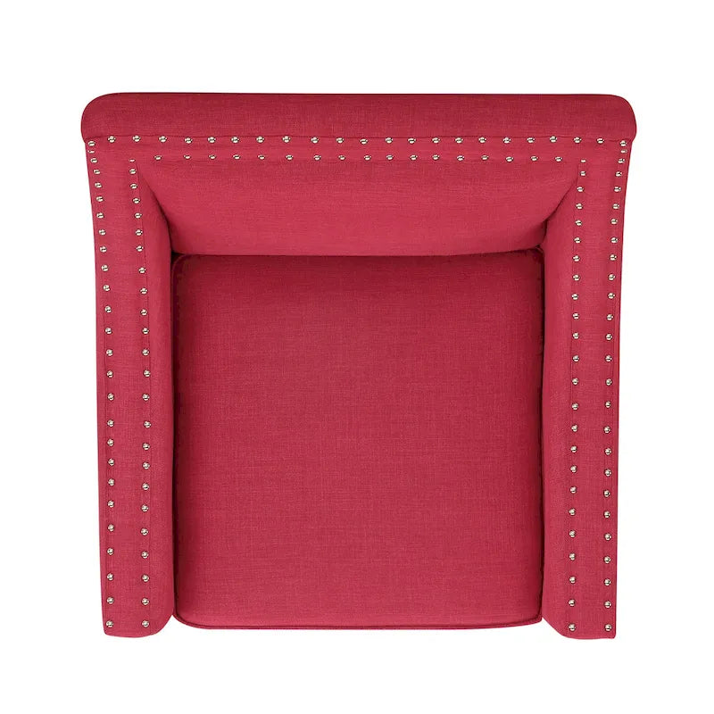 Sillón decorativo con ribete de tachuelas cromadas