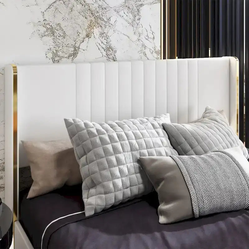 Estructura de cama moderna iluminada con detalles dorados - Diseño tapizado elegante